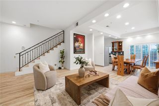 10833 Kling Street 4, North Hollywood, CA 91602