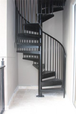 4100 Salzedo St 1011, Coral Gables, FL 33146