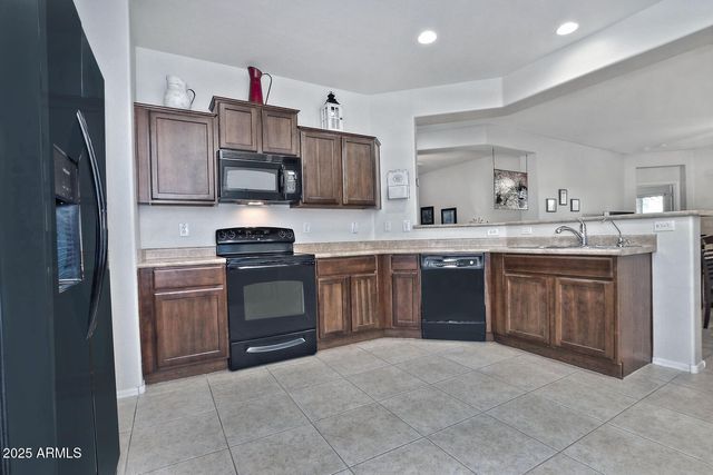 7208 W SONOMA Way, Florence, AZ 85132