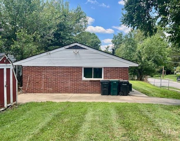 190 Ivanhoe Avenue, Cincinnati, OH 45233