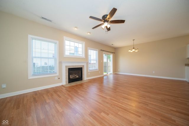 11044 Schoolhouse Road, Fishers, IN 46037