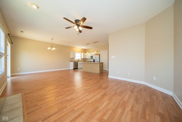 11044 Schoolhouse Road, Fishers, IN 46037
