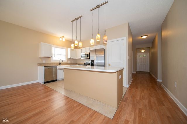 11044 Schoolhouse Road, Fishers, IN 46037