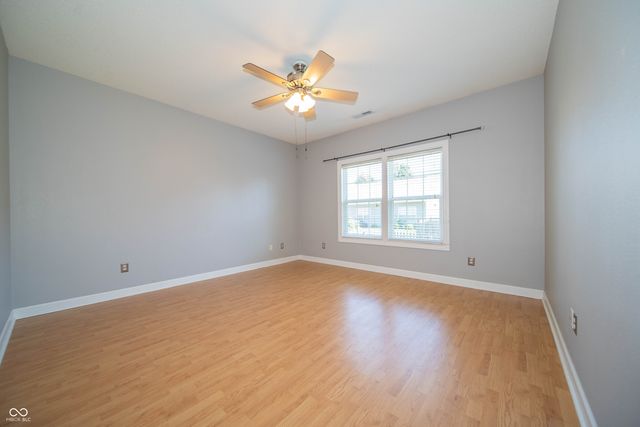11044 Schoolhouse Road, Fishers, IN 46037