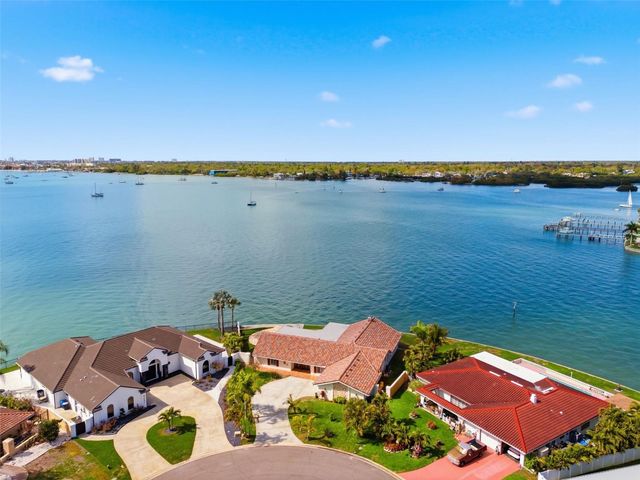 4201 45TH STREET S, St Petersburg, FL 33711