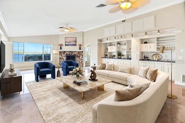 4201 45TH STREET S, St Petersburg, FL 33711