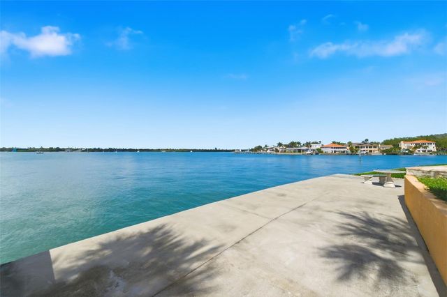 4201 45TH STREET S, St Petersburg, FL 33711