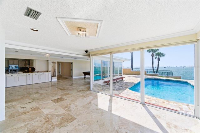 4201 45TH STREET S, St Petersburg, FL 33711