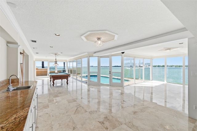 4201 45TH STREET S, St Petersburg, FL 33711