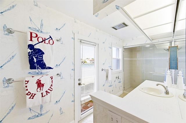 4201 45TH STREET S, St Petersburg, FL 33711