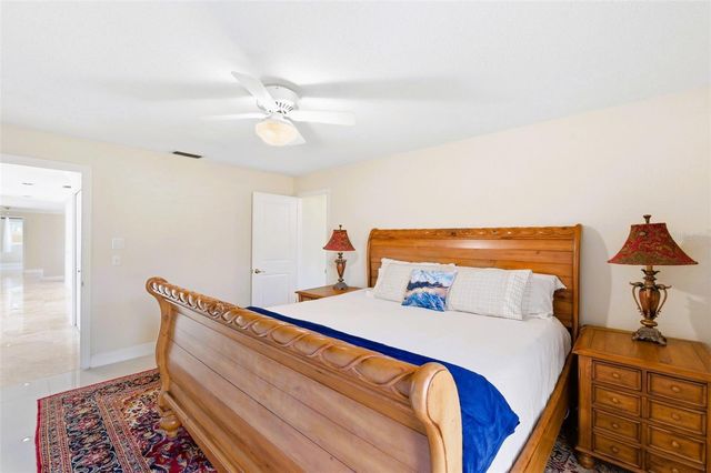 4201 45TH STREET S, St Petersburg, FL 33711