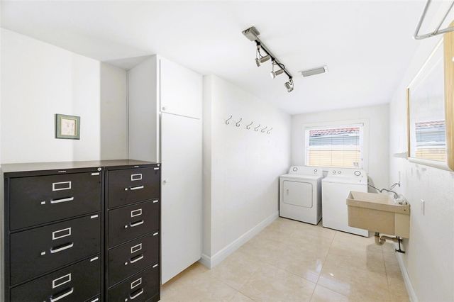 4201 45TH STREET S, St Petersburg, FL 33711