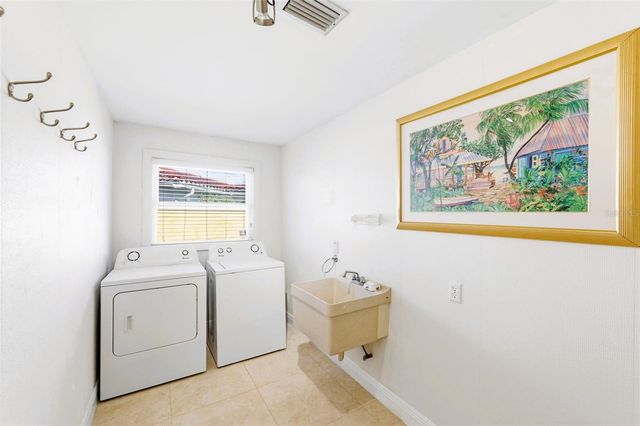 4201 45TH STREET S, St Petersburg, FL 33711