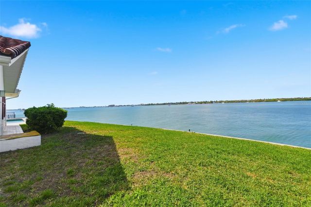 4201 45TH STREET S, St Petersburg, FL 33711