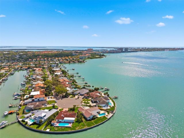 4201 45TH STREET S, St Petersburg, FL 33711