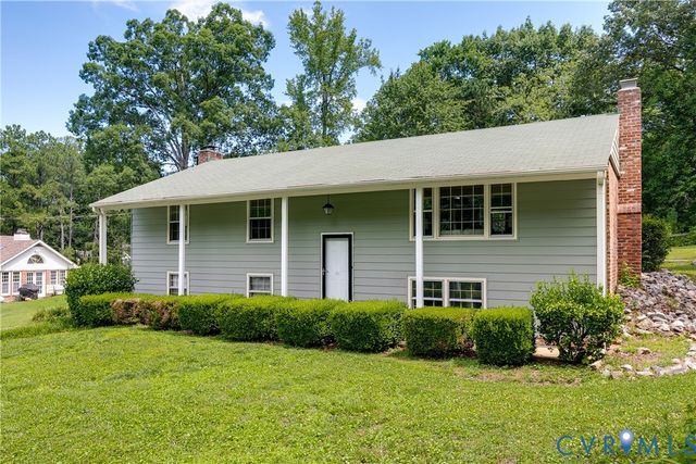 9110 Brucewood Dr, North Chesterfield, VA 23235