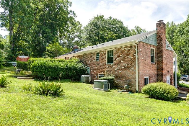 9110 Brucewood Dr, North Chesterfield, VA 23235