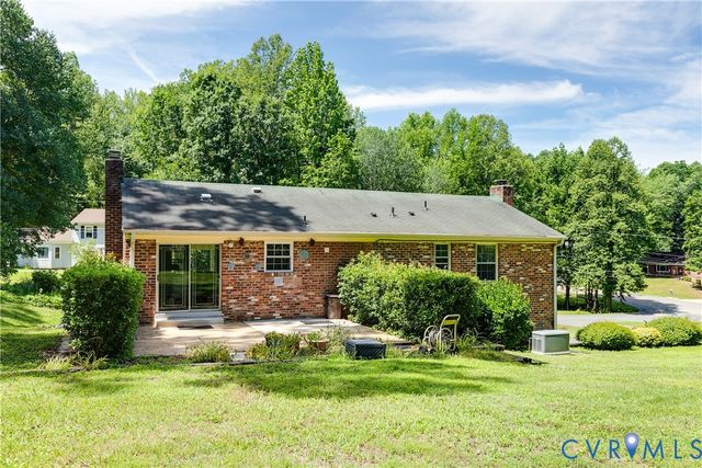 9110 Brucewood Dr, North Chesterfield, VA 23235