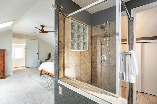 306 E Dartmouth Road, Kansas City, MO 64113