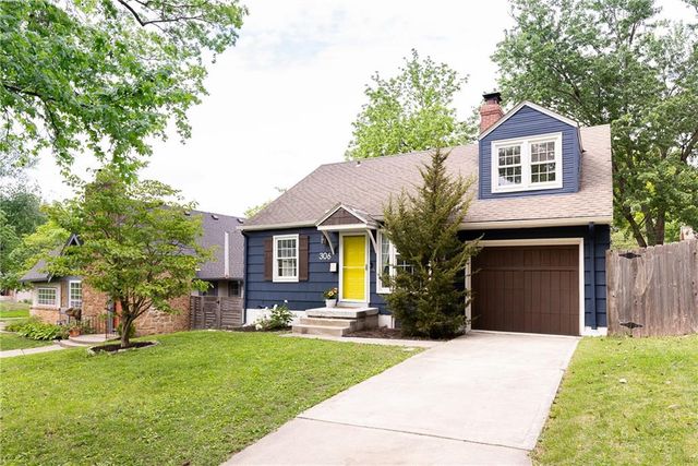 306 E Dartmouth Road, Kansas City, MO 64113