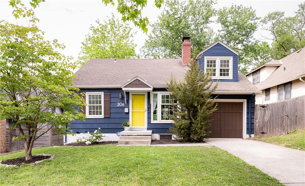 306 E Dartmouth Road, Kansas City, MO 64113
