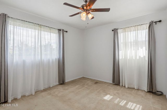 8113 DEMPSEY Avenue, El Paso, TX 79925