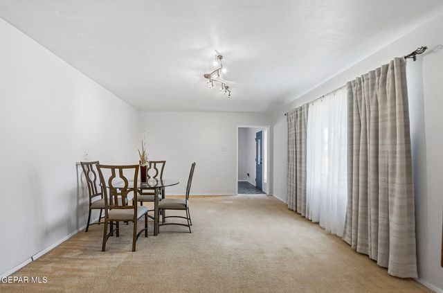 8113 DEMPSEY Avenue, El Paso, TX 79925
