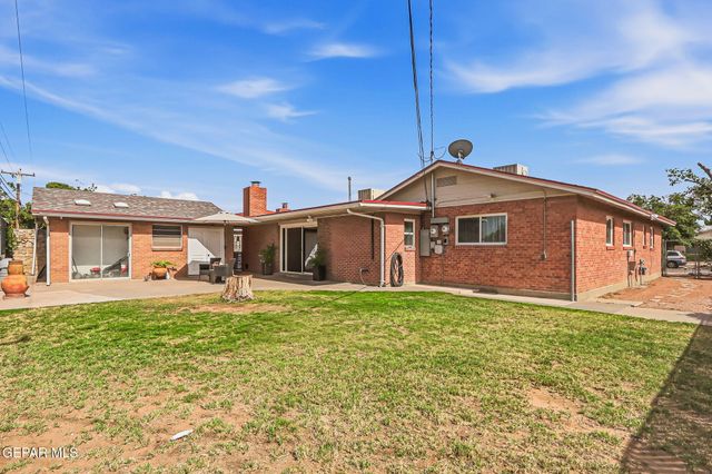 8113 DEMPSEY Avenue, El Paso, TX 79925