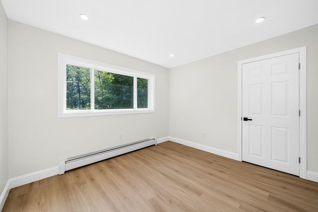 1 Albion Rd, Billerica, MA 01821