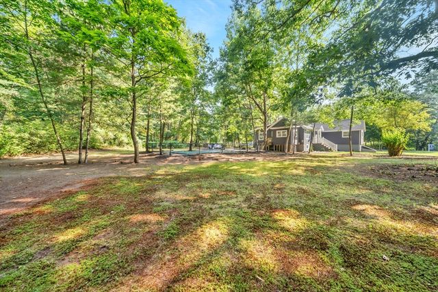 1 Albion Rd, Billerica, MA 01821