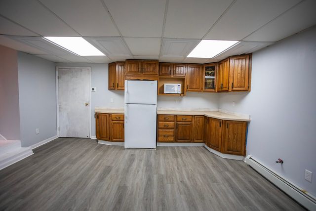 6382 W LAKE Road, Erie, PA 16505