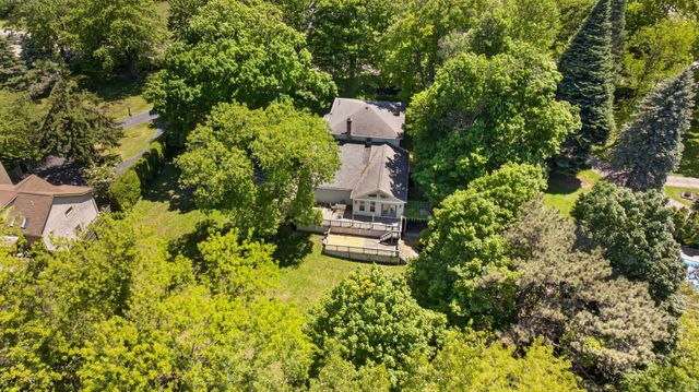 6382 W LAKE Road, Erie, PA 16505
