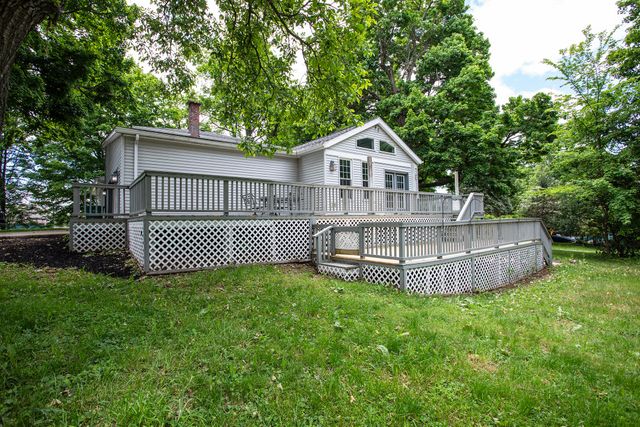 6382 W LAKE Road, Erie, PA 16505