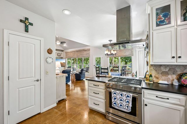 246 Blanco DR, Wimberley, TX 78676