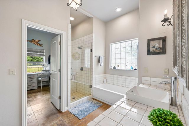 246 Blanco DR, Wimberley, TX 78676
