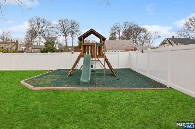 65 Clinton Park Drive, Bergenfield, NJ 07621