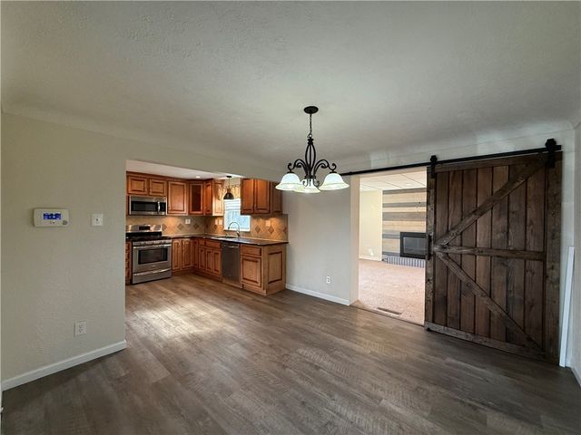 103 Willett Dr, Verona, PA 15147