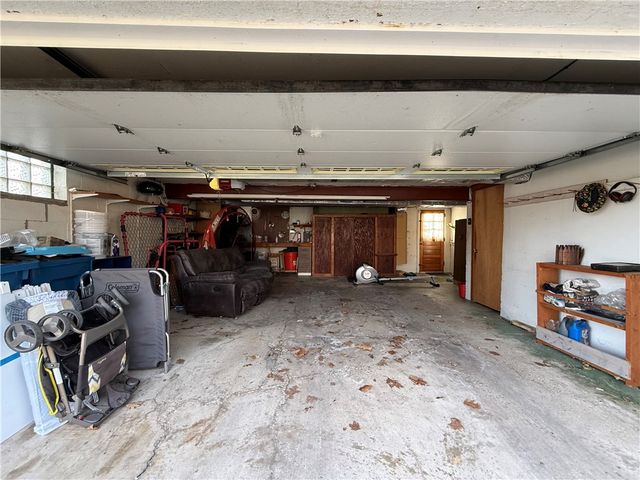 103 Willett Dr, Verona, PA 15147