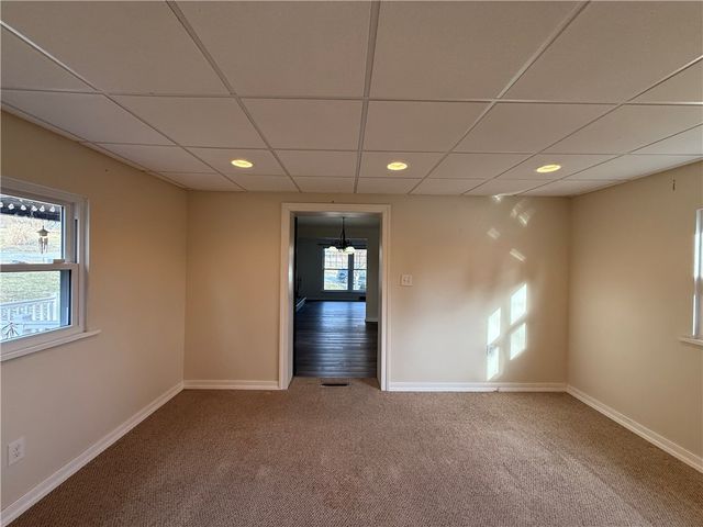 103 Willett Dr, Verona, PA 15147