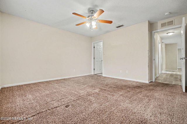 8205 BERRY Avenue, Jacksonville, FL 32211