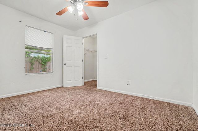 8205 BERRY Avenue, Jacksonville, FL 32211