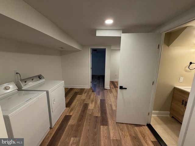 647 DUNWICH WAY, Baltimore, MD 21221