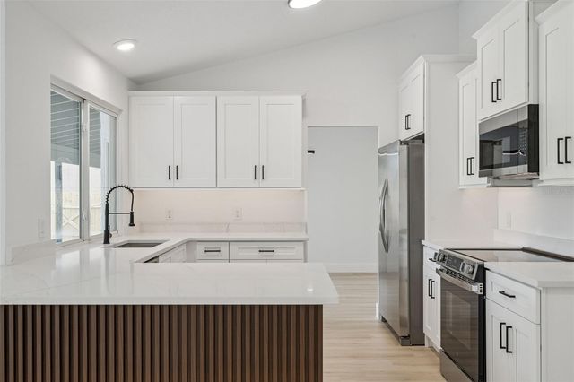 5021 LOG WAGON ROAD, Ocoee, FL 34761