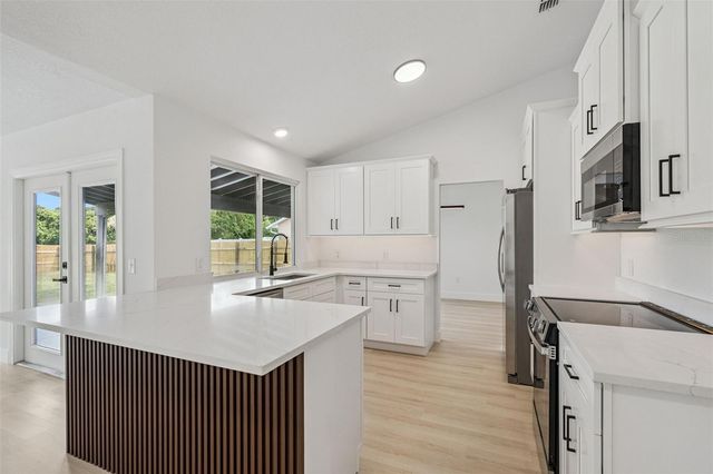 5021 LOG WAGON ROAD, Ocoee, FL 34761