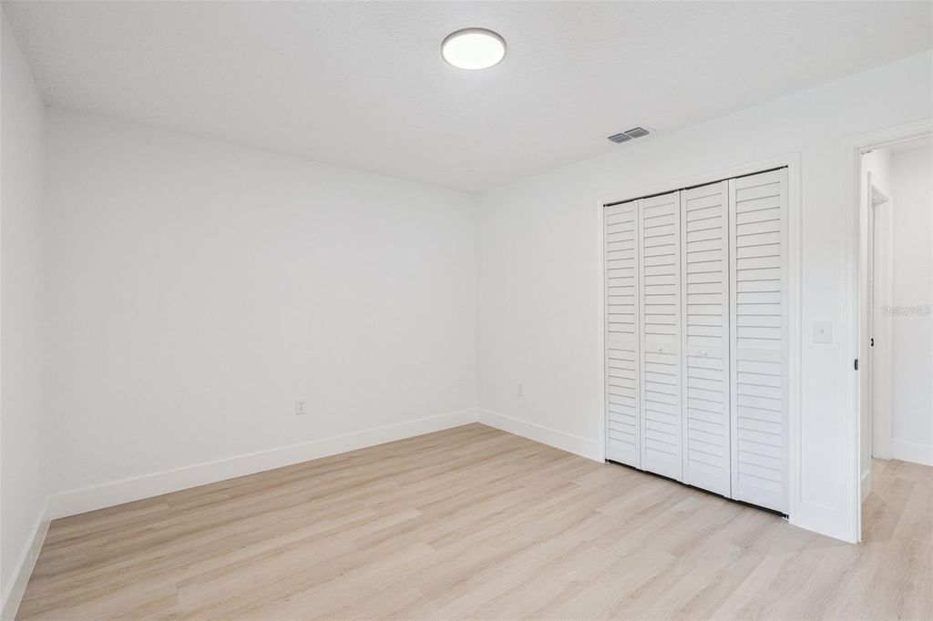 Image 15 of property listing at 5021 LOG WAGON ROAD, Ocoee, FL 34761