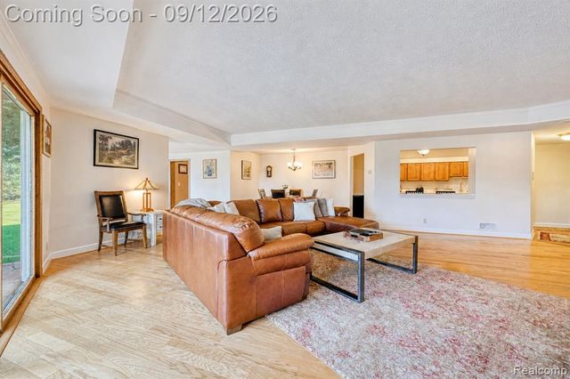 43050 12 Oaks Crescent Drive 4055, Novi, MI 48377