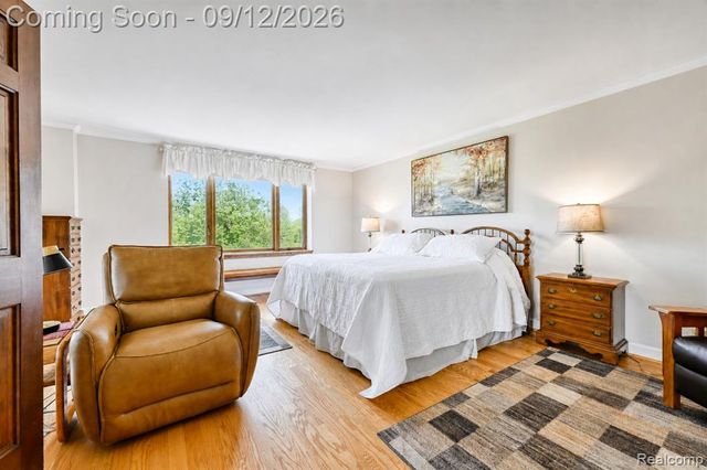 43050 12 Oaks Crescent Drive 4055, Novi, MI 48377