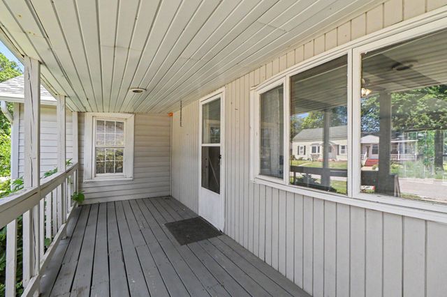 206 Oberreich Street, La Porte, IN 46350