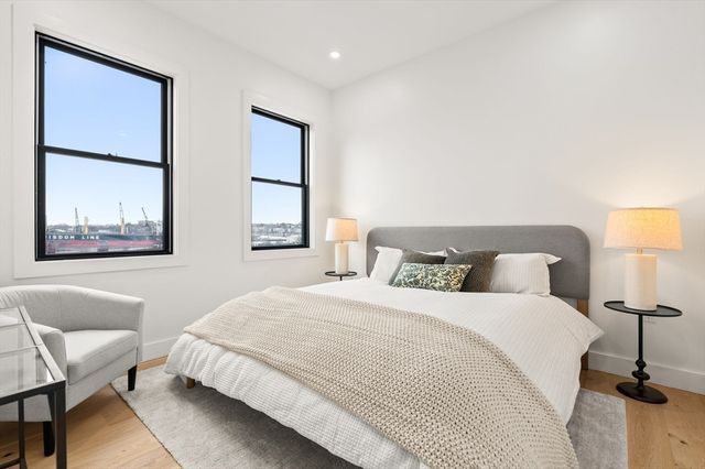 47 Condor PH3, Boston, MA 02128