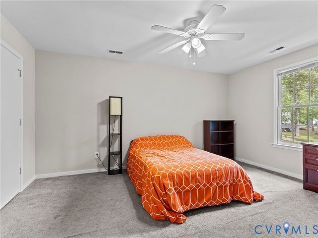 5112 Cane Mill Ln, Chesterfield, VA 23236
